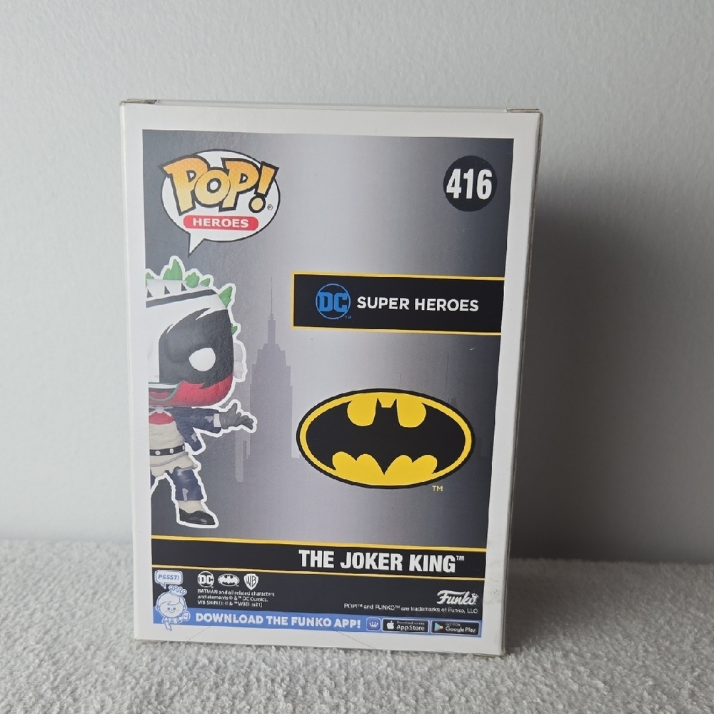 Funko Pop! Heroes: Batman - The Joker King (Number 416) - Picture 3 of 6